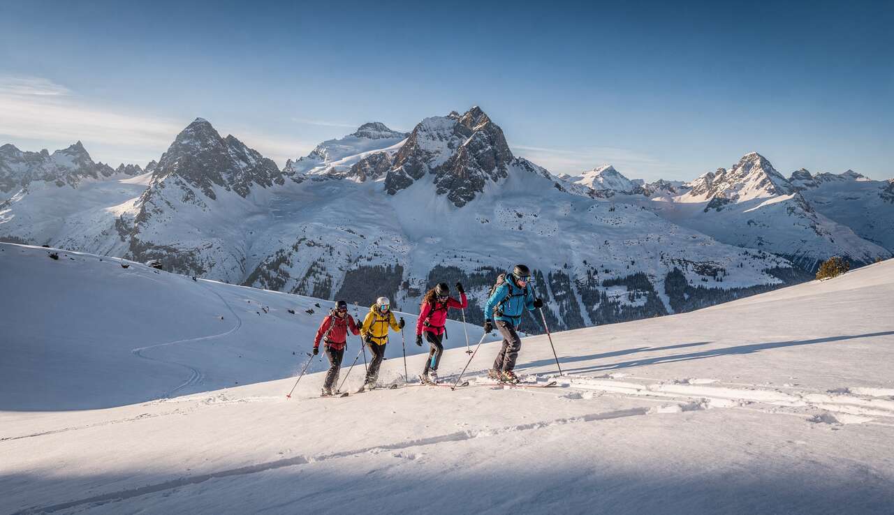 Les bienfaits du ski de randonnée pour les trailers
