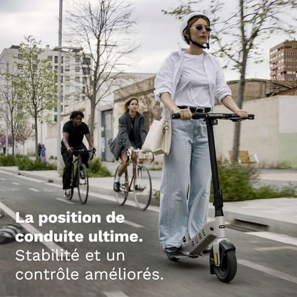 Découvrez le test détaillé de la pure advance, une trottinette électrique puissante de 710W offrant une grande autonomie. Comparez ses performances, caractéristiques et avantages pour un déplacement urbain optimal.