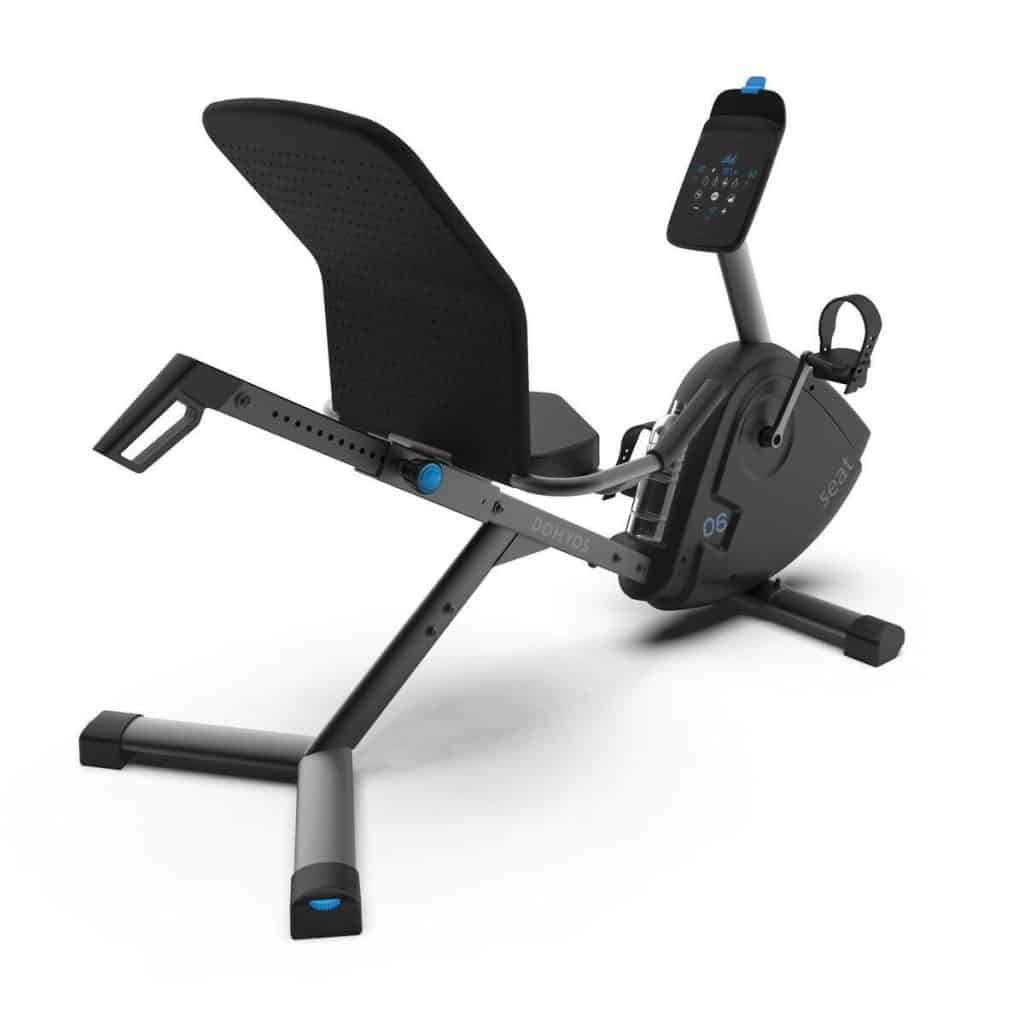 Test du vélo d'appartement connecté domyos eb seat de Decathlon